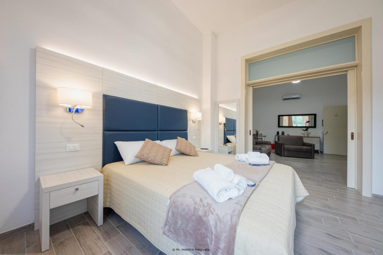 Hotiday Room Collection - Lecce Gianmarti Suite Exteriör bild